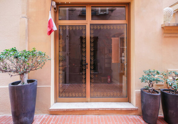 Продажа Monaco Sales of commercial lease / 