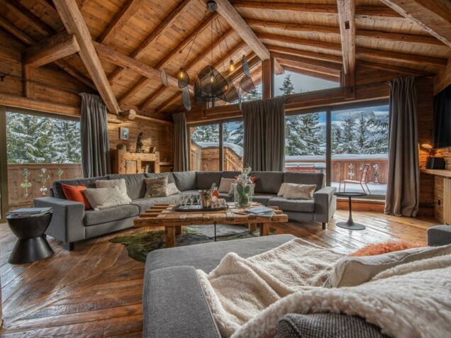 COURCHEVEL 1850 - CHALET "ALSKA"