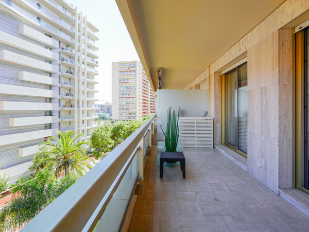 Продажа Château Amiral Квартира / 2 комнаты