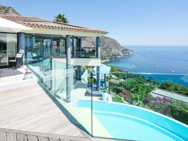 ÈZE BORD DE MER - VILLA CONTEMPORAINE - VUE MER