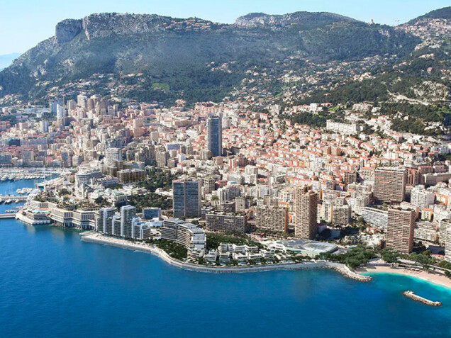 Monaco, a territory between sky and sea