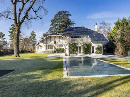 GENÈVE - VÉSÉNAZ - MAISON/VILLA