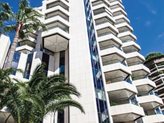 CARRÉ D'OR - PRINCE DE GALLES - BUREAU A LOUER