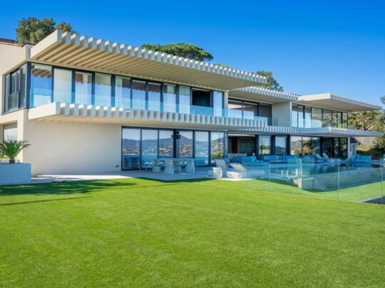 GOLFE DE SAINT-TROPEZ - DOMAINE PRIVE -  VUE MER