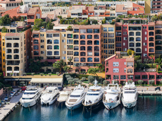 PORT DE FONTVIEILLE - PARKING