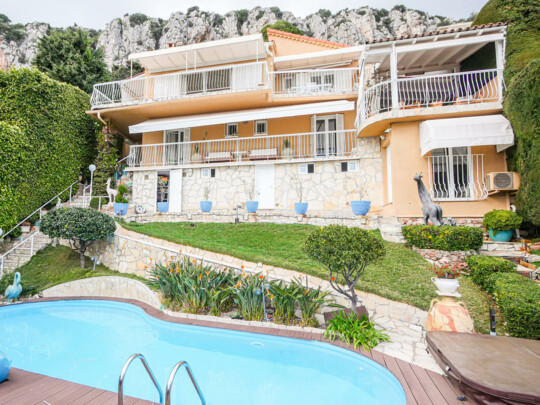 CAP D'AIL - VILLA AVEC PISCINE - VUE MER PANORAMIQUE