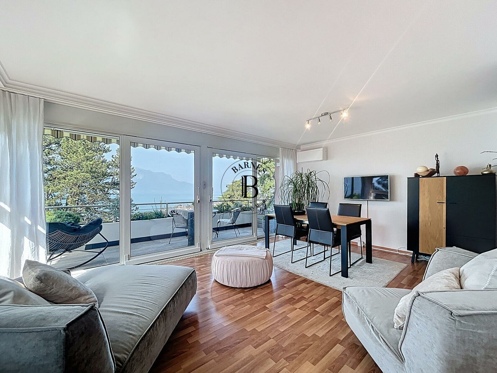 MONTREUX - CLARENS - 2-BEDROOM FLAT - 4/34