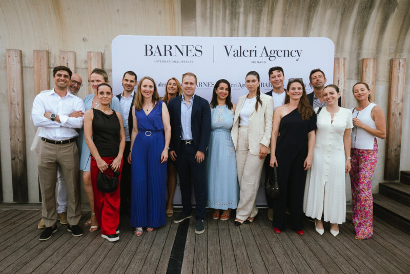 Recrutement BARNES Valeri Agency Monaco